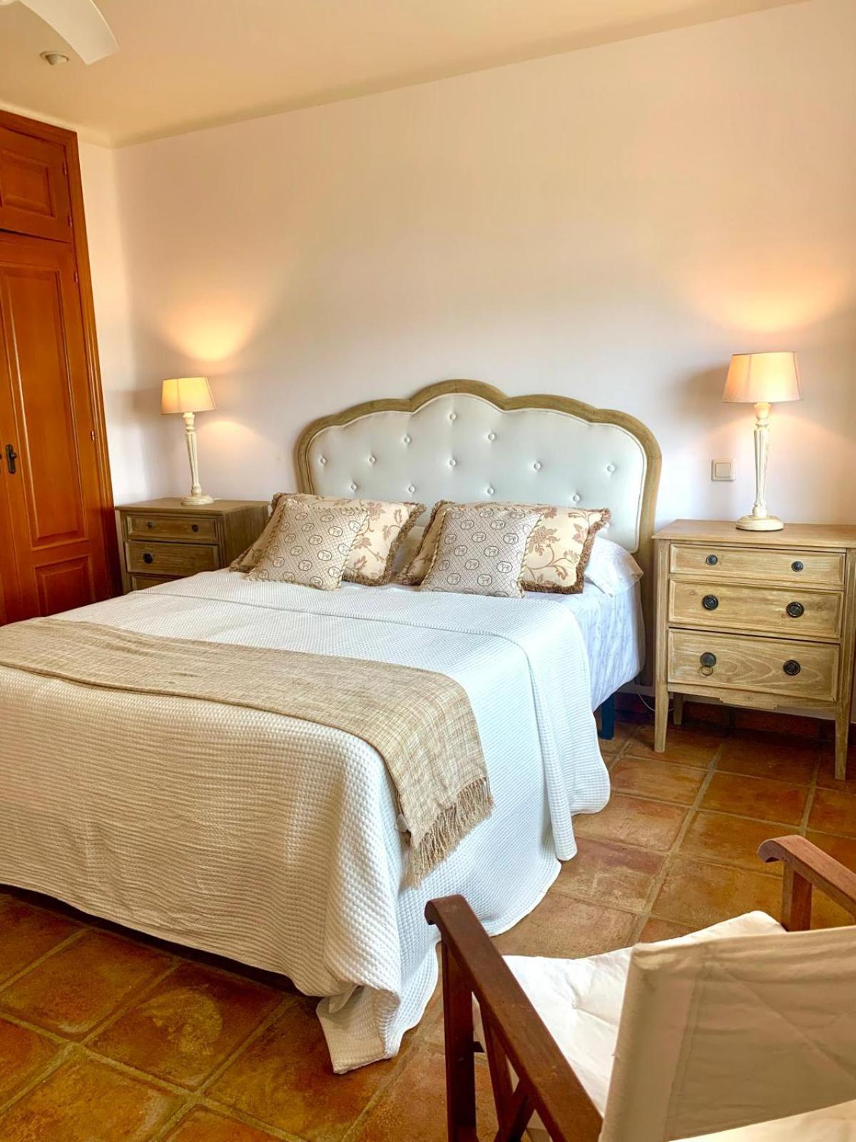 Villaer Moumi Marbella